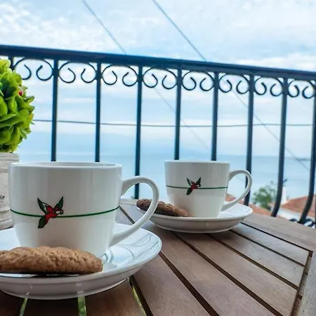 Gasthof Makarounis Thea 3*