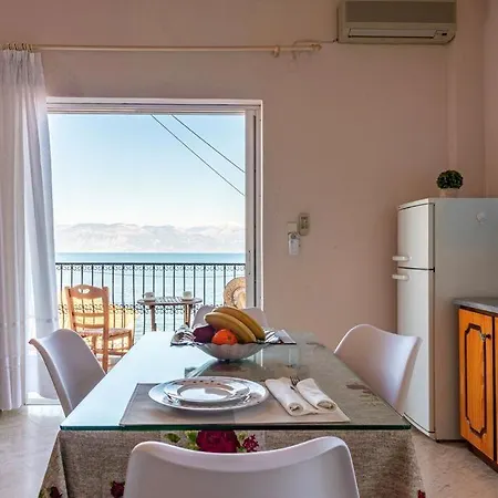 Guest house Makarounis Thea