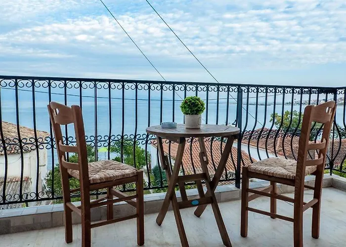 Makarounis Thea Guest house Petalidi