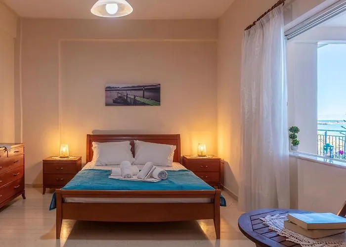 Makarounis Thea 3* Petalídhion